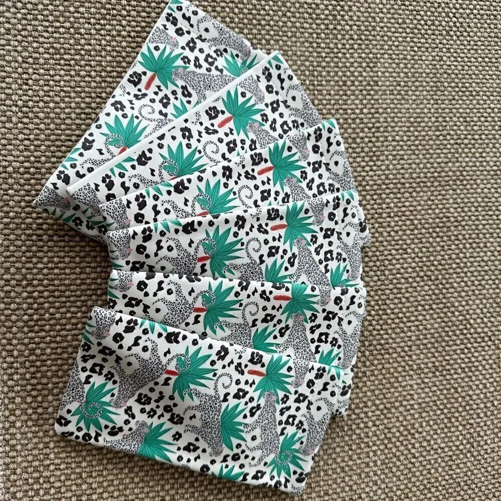 New Soft Glasses Case Pouch. Snap Closure. Soft interior with attached cloth